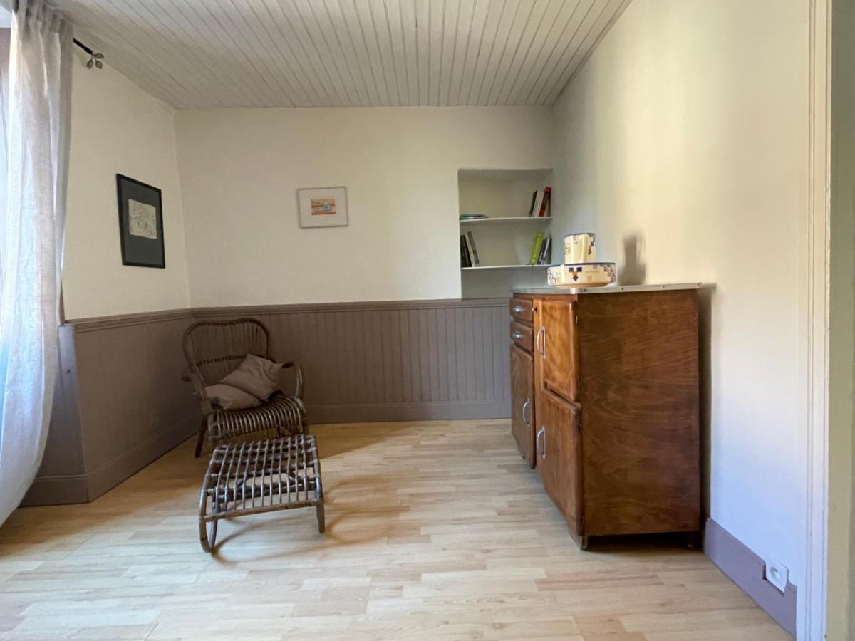 Holidayhome For 6 Persons At Ferme La Geneste Coux-et-Bigaroque-Mouzens ภายนอก รูปภาพ