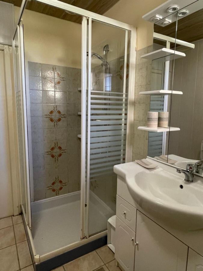 Holidayhome For 6 Persons At Ferme La Geneste Coux-et-Bigaroque-Mouzens ภายนอก รูปภาพ